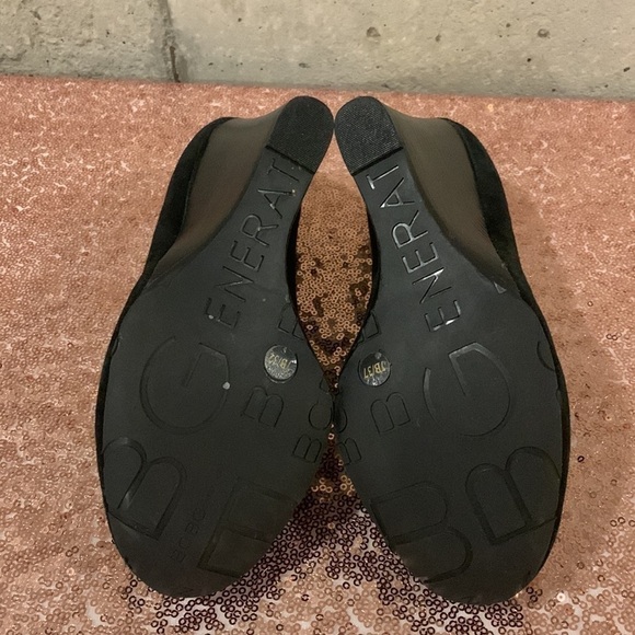 BCBGeneration Black Suede Round Toe Wedge Pumps; Gold Medallion on Toe - Size 7 - Picture 7 of 7